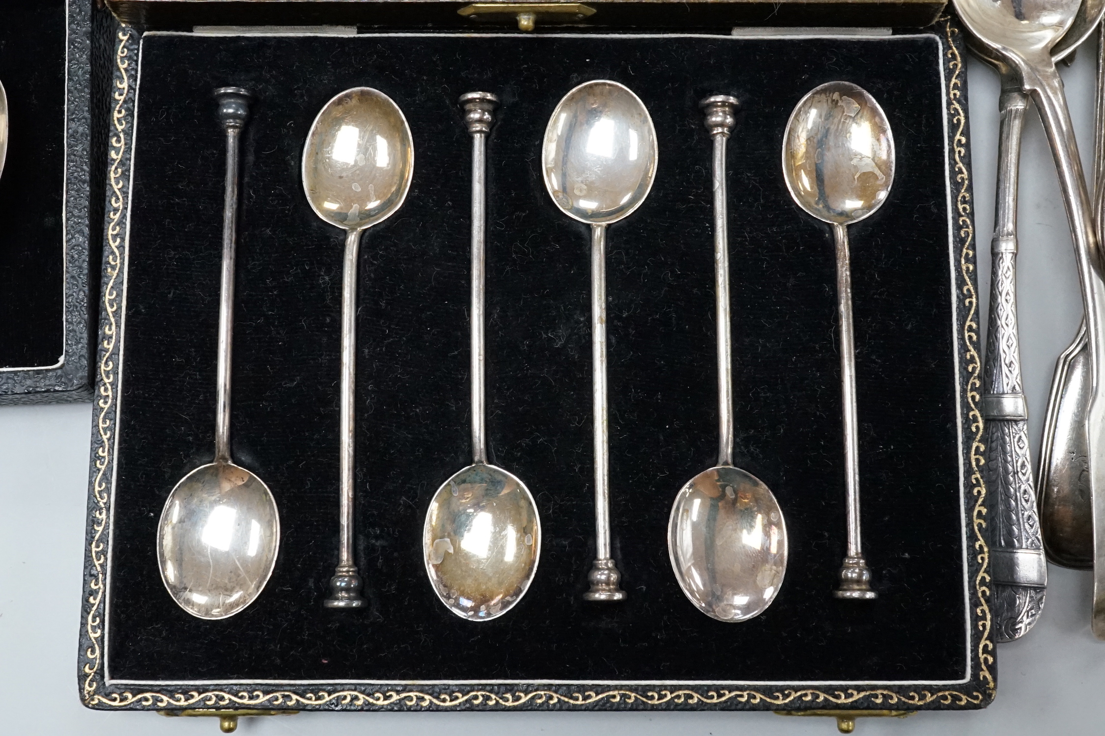 A quantity of assorted mainly 19th century and later silver flatware, various date and makers including three cased sets, 37.5oz.